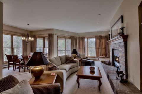 Large living room for relaxing after a busy day of activities