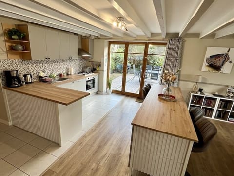 Enjoy our fully equipped kitchen and large breakfast/entertaining island