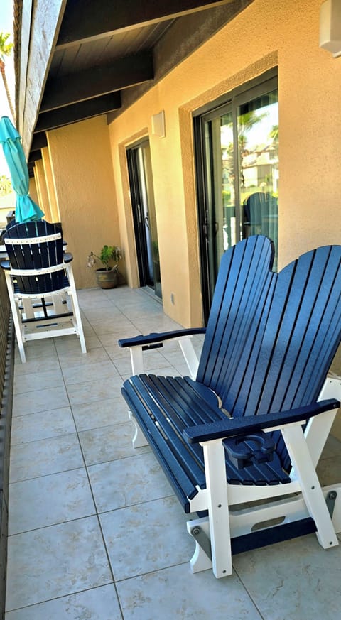 Balcony rocking bench