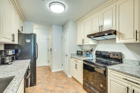 Kitchen | Fully Equipped | Cooking Basics