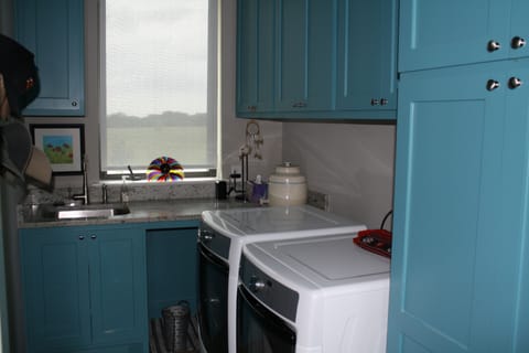 Full size w/d with soap for your use