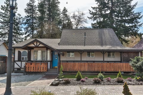 Downtown Cottage
