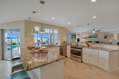 Gorgeous and newly remodeled kitchen with brand new appliances.