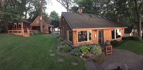 Main cabin, gazebo & guest house.