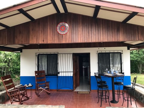 The front porch.  The first love of Costa Ricans!