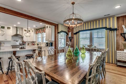 Huge dining table—family meals done right