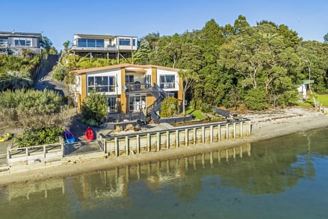 Front view of the property