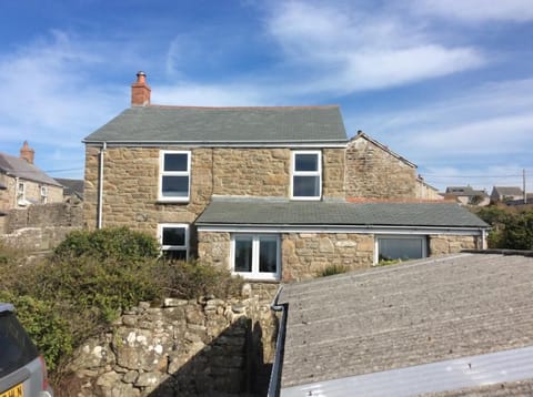 Front of the house and drive