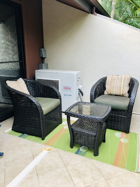 Lanai, Outdoor seating