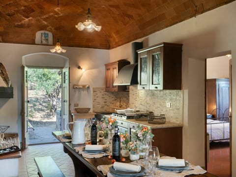 Table, Furniture, Property, Picture Frame, Tableware, Wood, Cabinetry, Lighting, Countertop, Interior Design