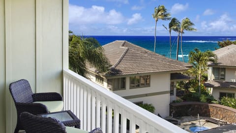 Villa Kailani Townhomes at Poipu Beach B - Ocean View Upper Level TV Room Den Lanai