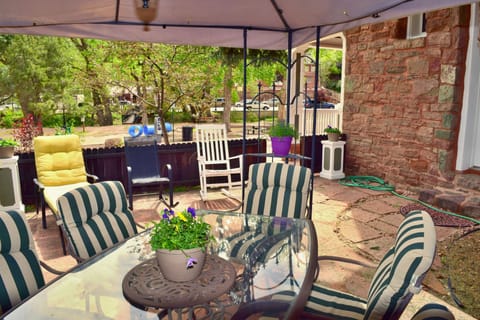 Patio for 1st Floor guests