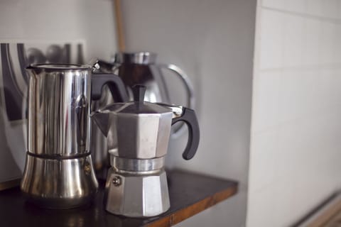 kitchen details (moka coffee pots)
