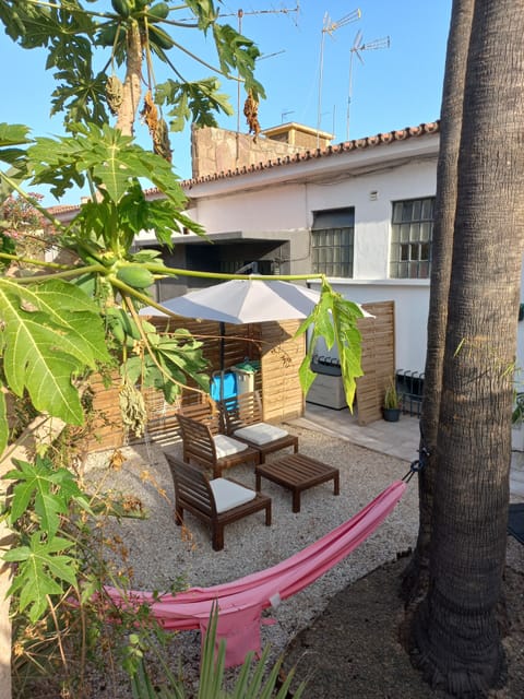 private garden 