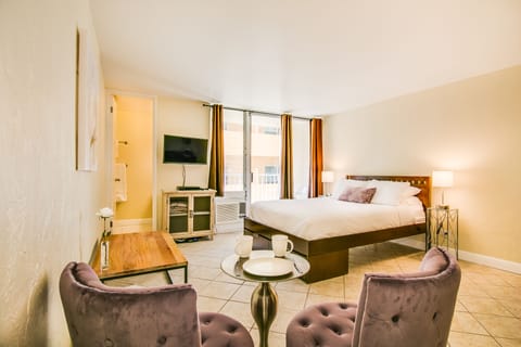 You'll love the spacious feel and how super close we are to Waikiki Beach
