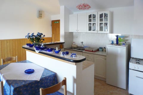 Kitchen and dinning area