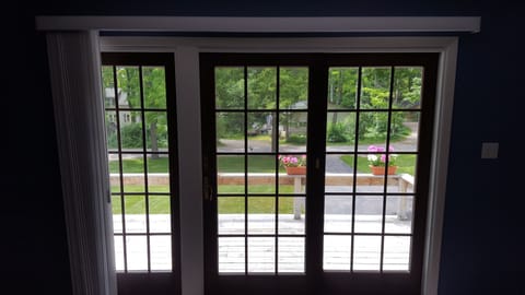 Slider from living room to front raised deck.