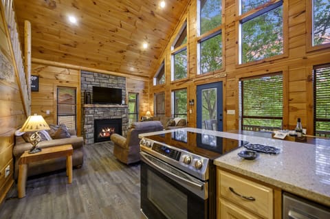 Wall of windows to take in the unbeatable views!