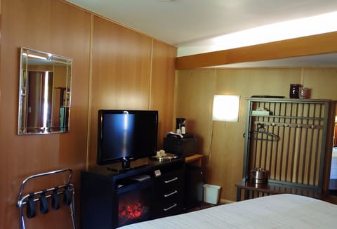 fire place, storage, open clothing area/hangers