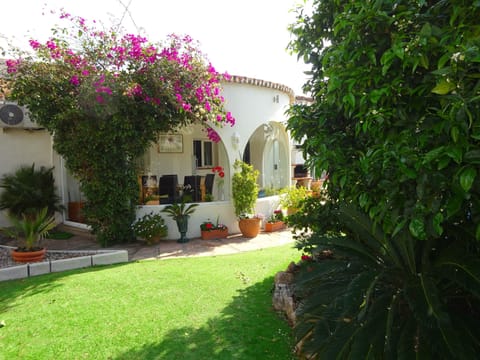 Your welcoming site when through your private entrance