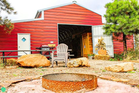 Entrance fire pit etc