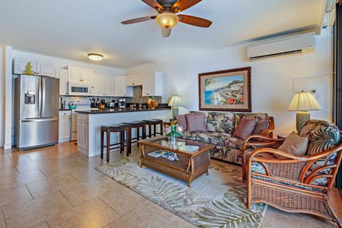 Fully equipped kitchen.