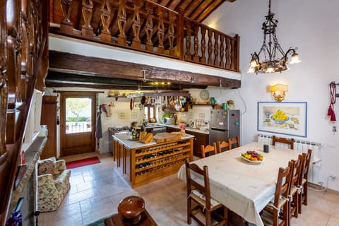 Kitchen/Dining Room.