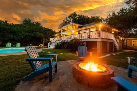 The Pool Trust House welcomes you