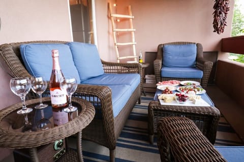 Relax On The Cozy Patio!