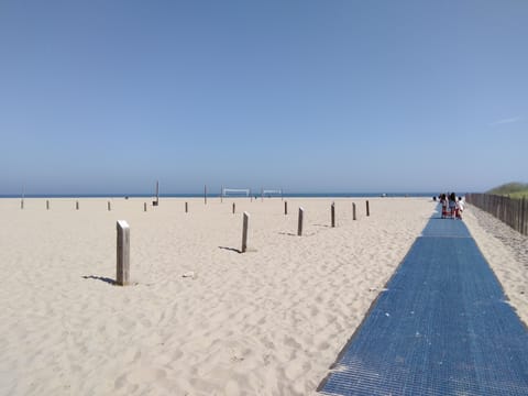 Path to beautiful North Beach!