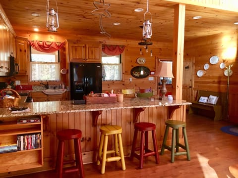 Kitchen Counter Eating - Great for Gathering in Kitchen and Livingroom