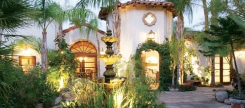 Search for Casa de Monte Vista, City of Palm Springs #1623