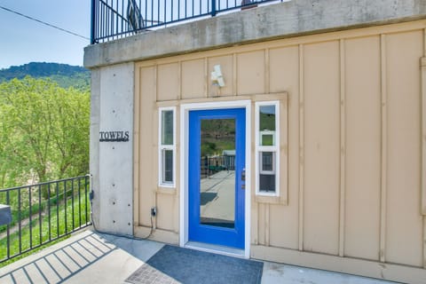 Exterior | Keyless Entry