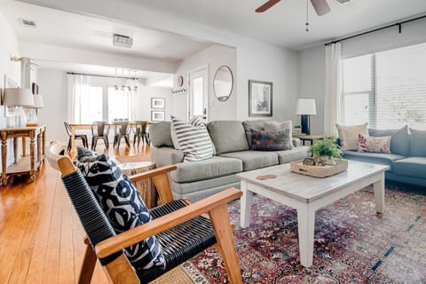 Living/Dining open concept