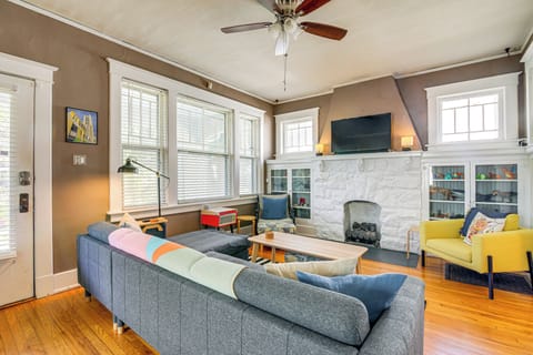 Memphis Vacation Rental | 3BR | 2BA | 1,551 Sq Ft | Stairs to Enter