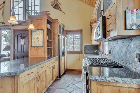 Kitchen | Lower Level | Adjacent to Living Room