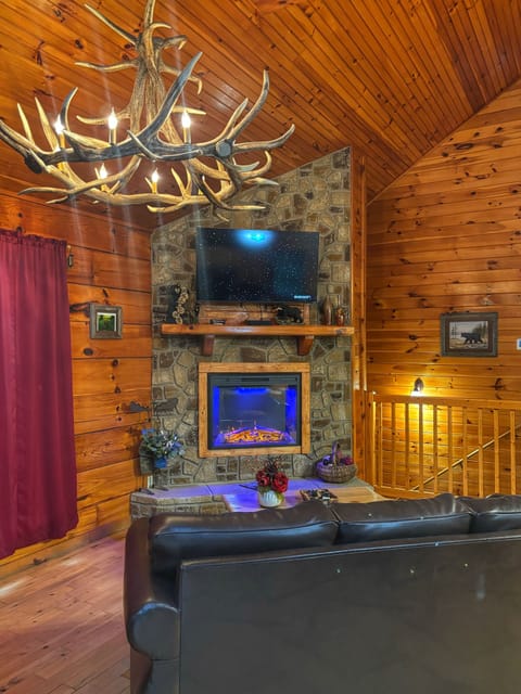 NEW FIREPLACE/NEW BIG FLAT SCREEN TELEVISION/APRIL 2025