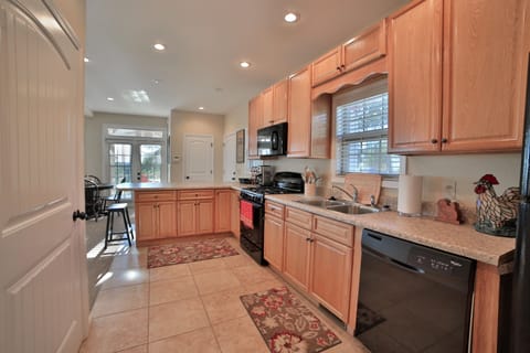 Kitchen and Dining Bar, Main Level