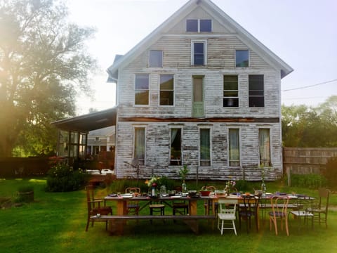  Dinner overlooking the pond to the left. (pre-paint)