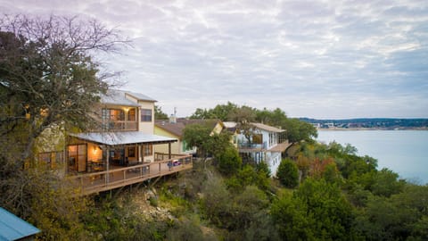 Water's Edge Retreat at Canyon Lake