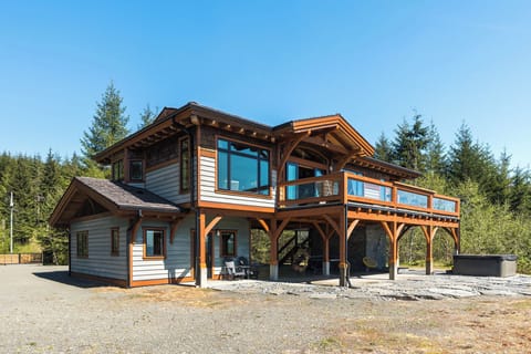 Mystic Beach Vacation Home