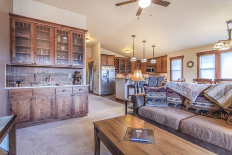 Living Area - Wet bar conveniently located on the edge of the living area.
