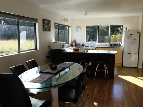 Open plan kitchen, dining and living room
