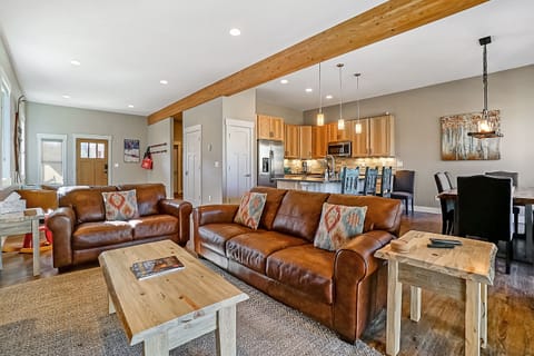 New Townhouse located in Grand Park (Fraser / Winter Park).