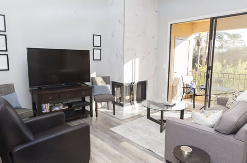 Living room with 60' TV

