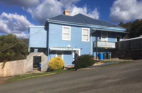 Private entrance on ground floor of the iconic Postmaster's Lodge