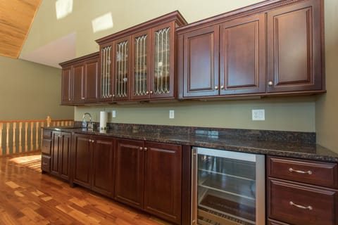 Serving Counter with Bar and Drink Fridge - Buffet anyone?