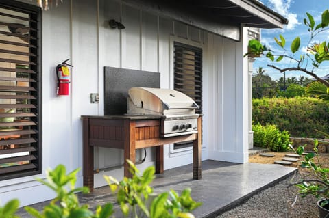 Hale Honu Lanai & Grill