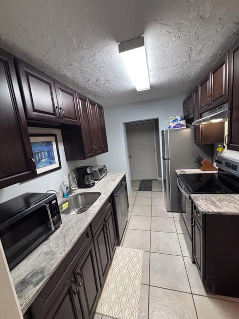 new electric range with flat cook top