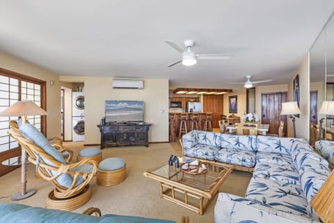 Living room looking into kitchen
